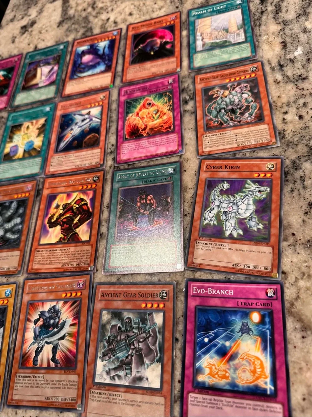 Yu-Gi-Oh! 160 Card Lot - Mixed Colors YGO2-9